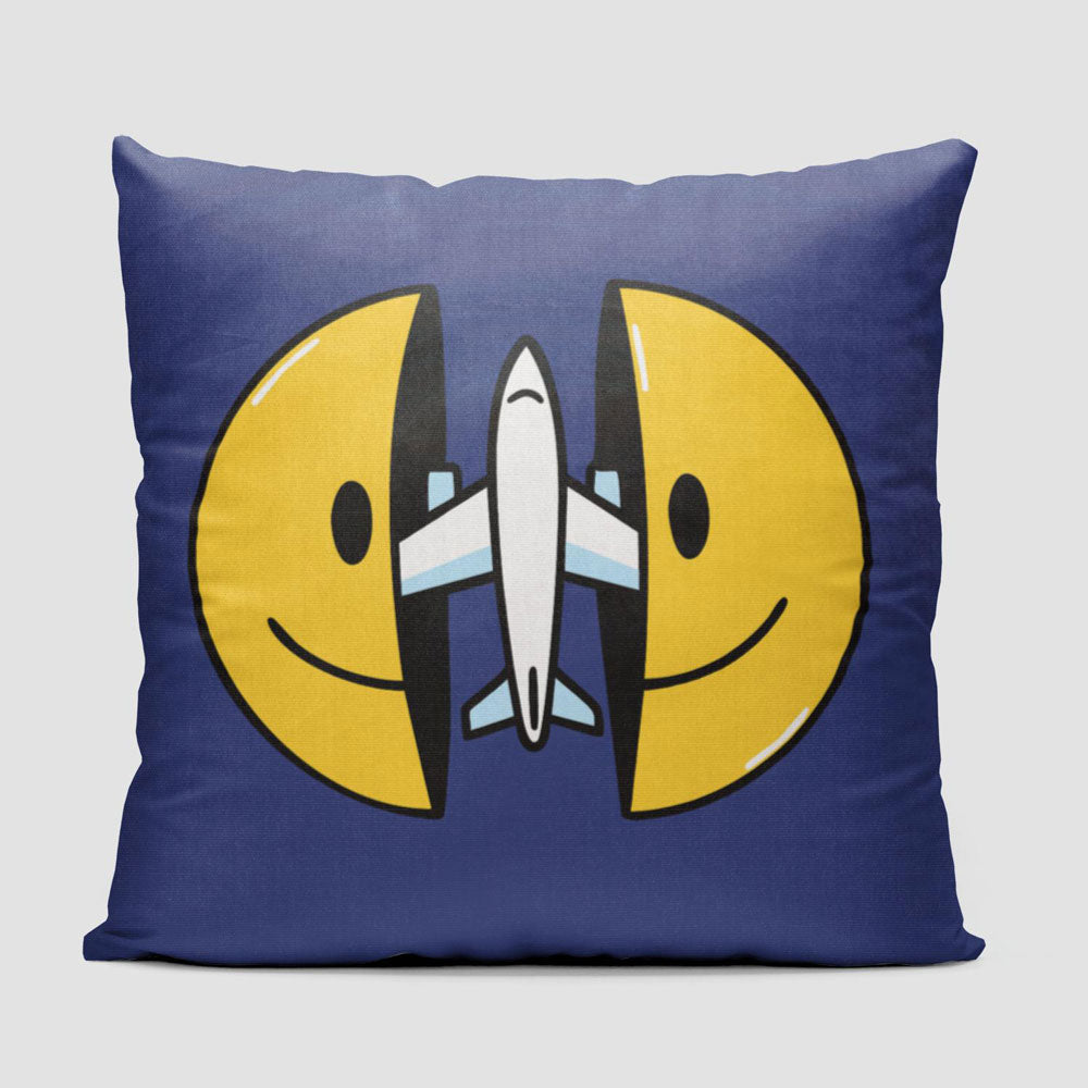 Open Smile Plane - Throw Pillow