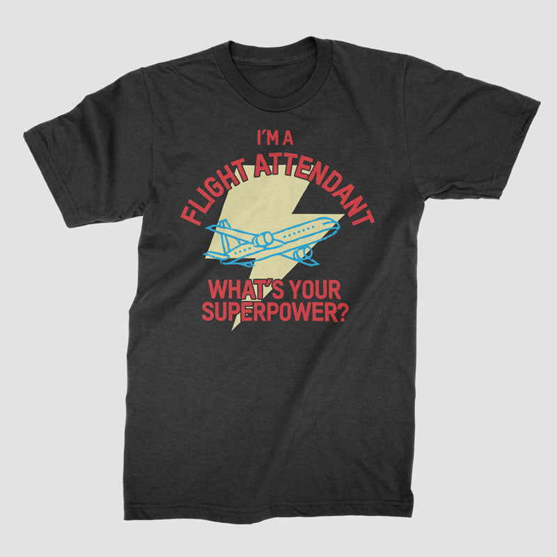 私はフライトアテンダントです - Tシャツ