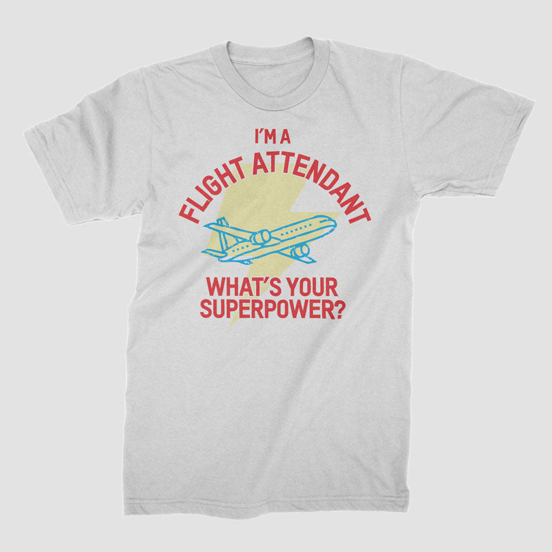 私はフライトアテンダントです - Tシャツ