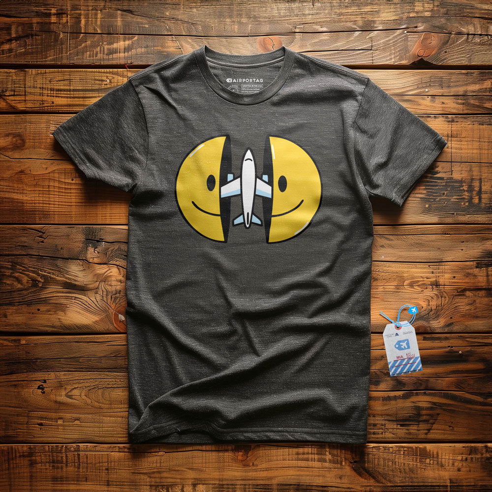Open Smile Plane - T-Shirt
