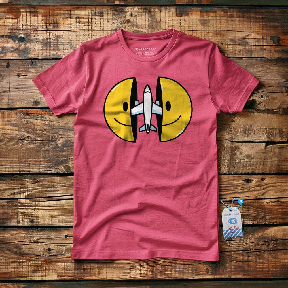 Open Smile Plane - T-Shirt
