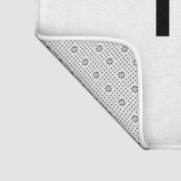 Born To Fly - Bath Mat - Airportag
