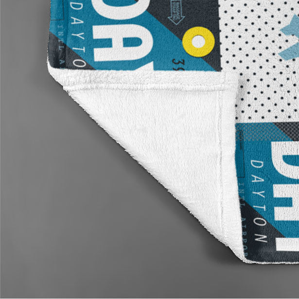 DAY - Blanket - Airportag