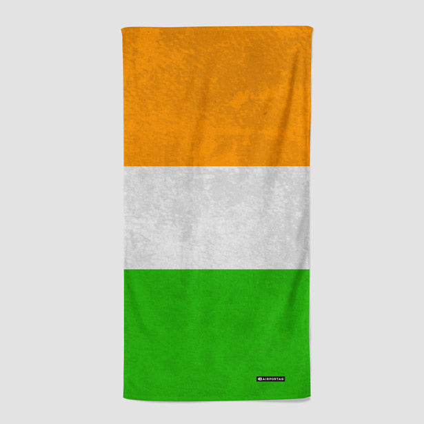 Irish Flag - Beach Towel - Airportag