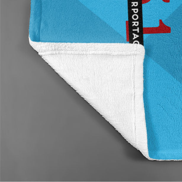 HEL - Blanket - Airportag