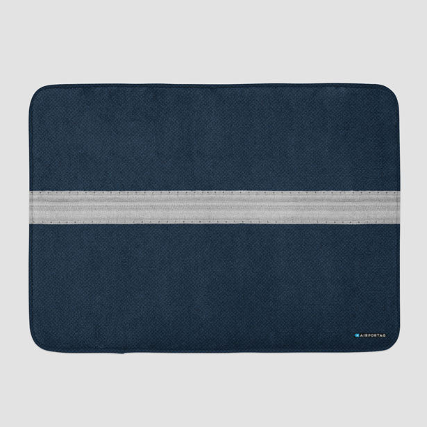 Pilot Stripes - Bath Mat - Airportag