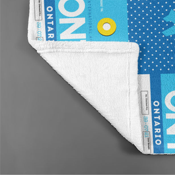 ONT - Blanket - Airportag