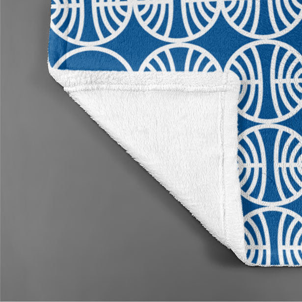 Pan Am Globe - Blanket - Airportag