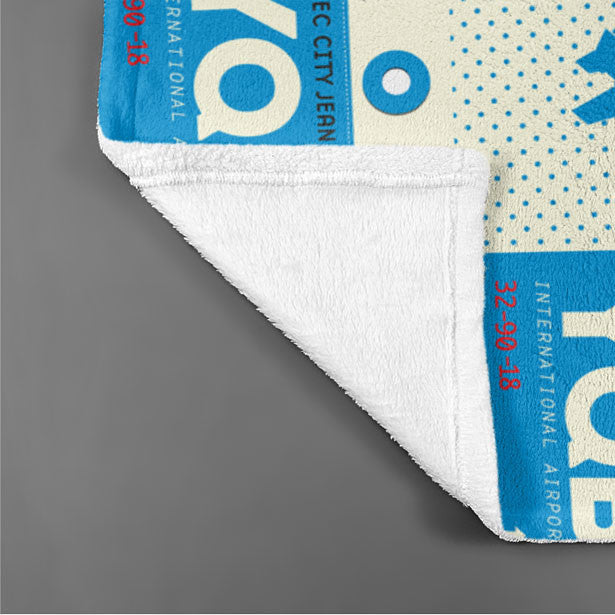 YQB - Blanket - Airportag