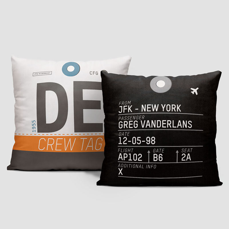 DE - Throw Pillow