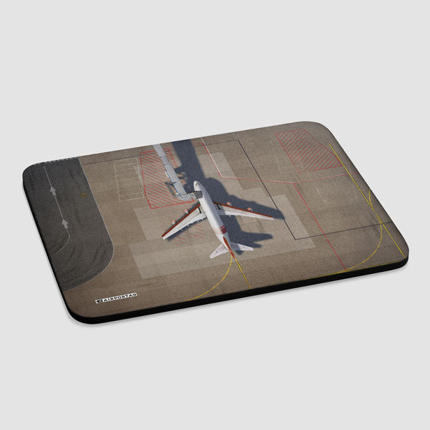 Jet Bridge - Mousepad airportag.myshopify.com