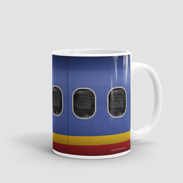 WN Plane - Mug - Airportag