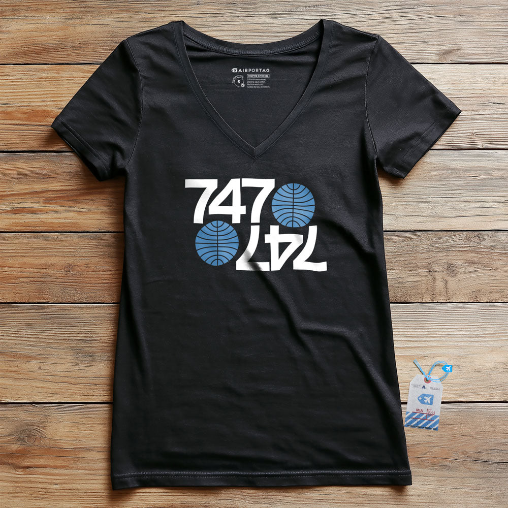 Pan Am 747 - Women's V-Neck T-Shirt