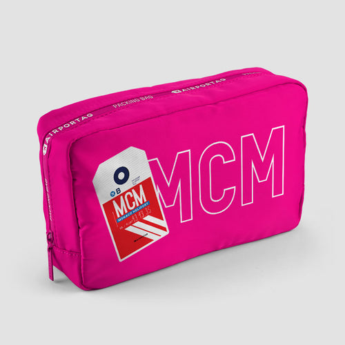 Petit Sac à Cosmétiques Ou à Pièces MCM - Rouge, Neuf Avec étiquettes, Marque De Luxe, Pour Femme