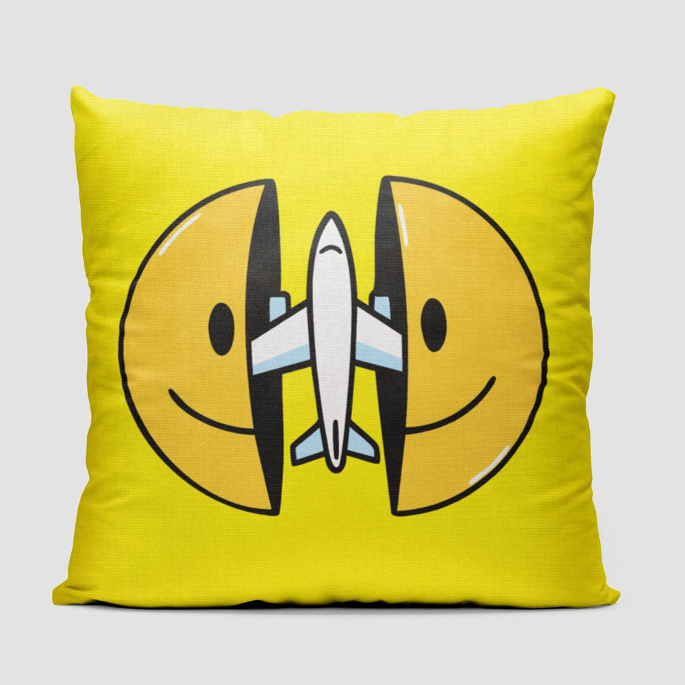 Open Smile Plane - Throw Pillow