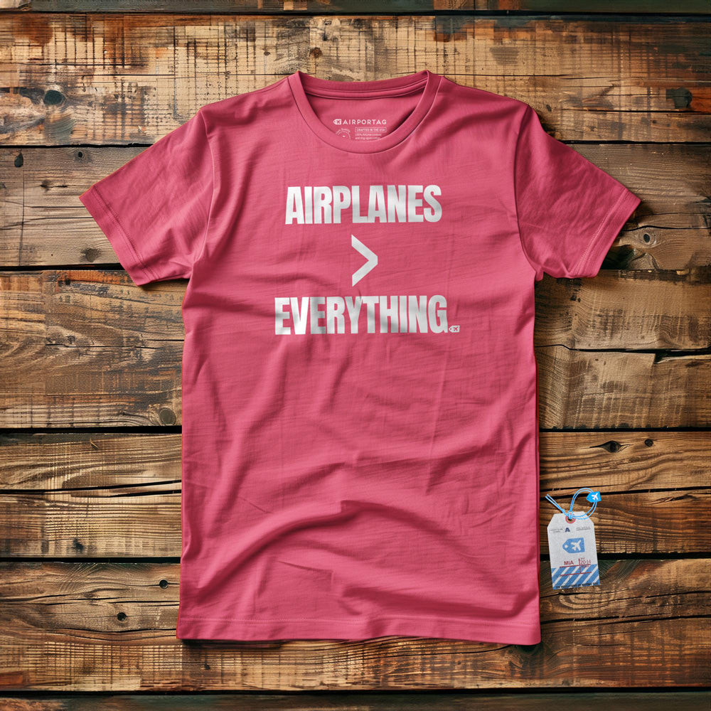 Airplanes > Everything - T-Shirt - Pink