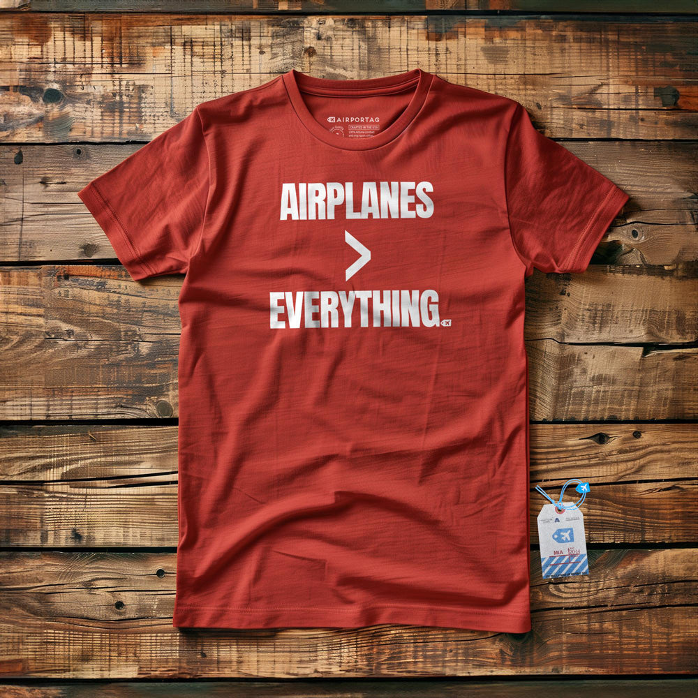 Airplanes > Everything - T-Shirt - Red