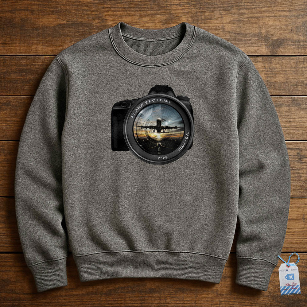 Plane Spotting Lens - Sweatshirt
