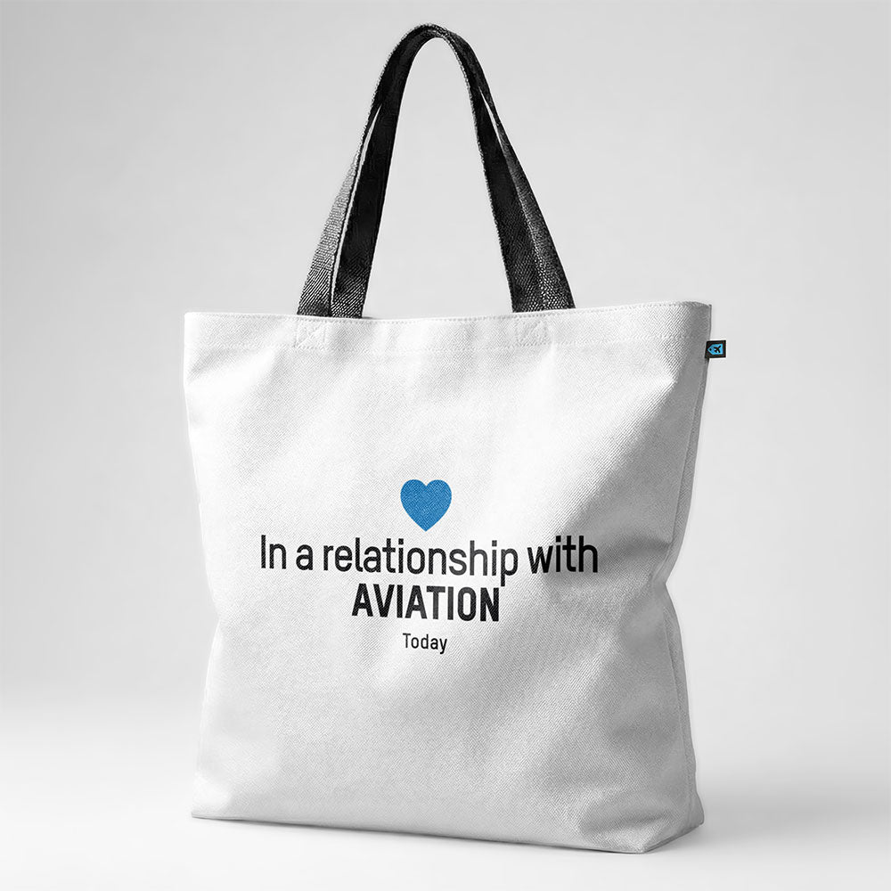 In a relationship with aviation - Tote Bag