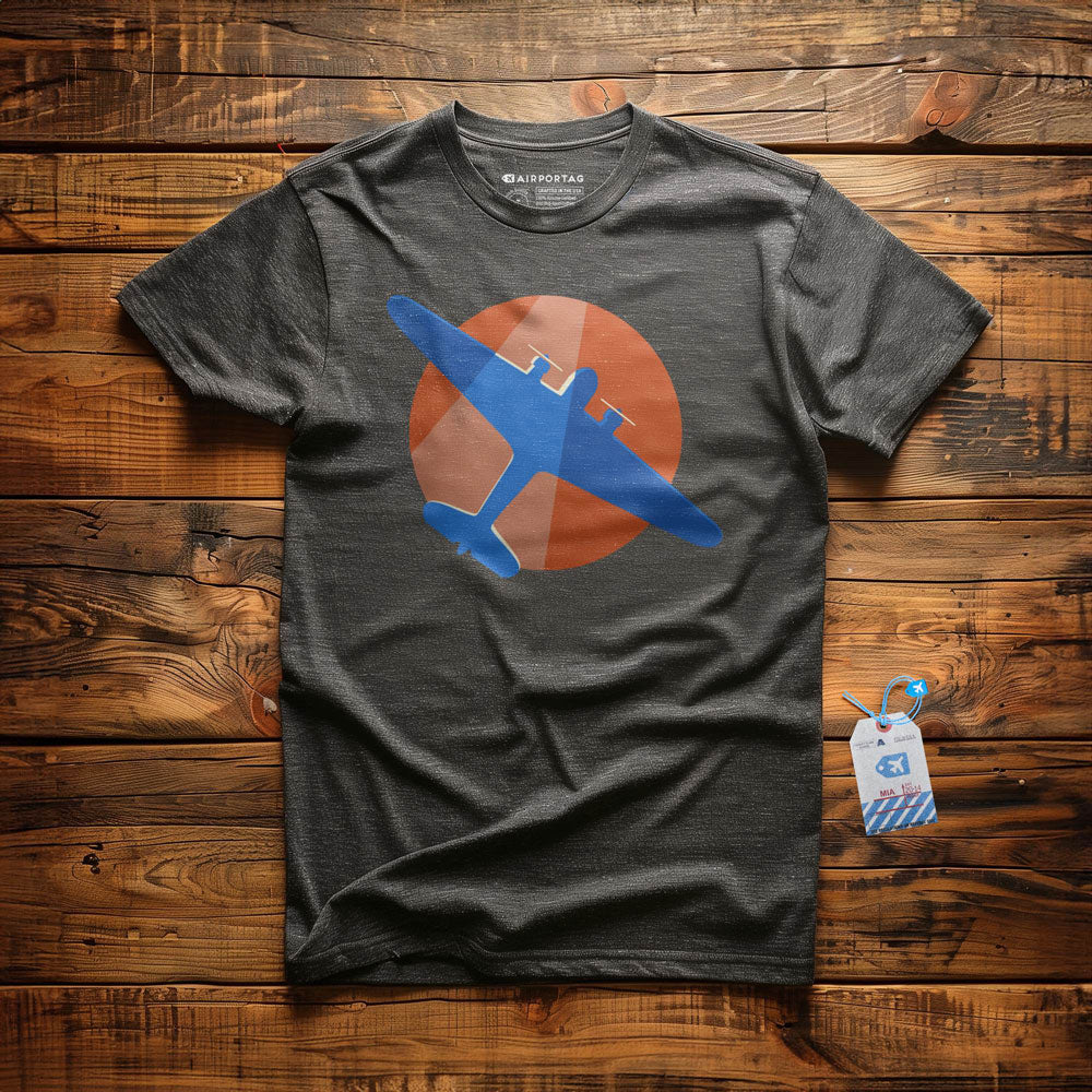 DC-3 Flying Overhead Minimalist - T-Shirt