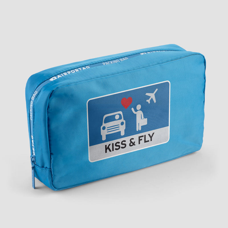 Kiss pouch discount