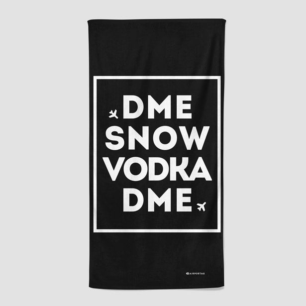 DME - Snow / Vodka - Beach Towel - Airportag