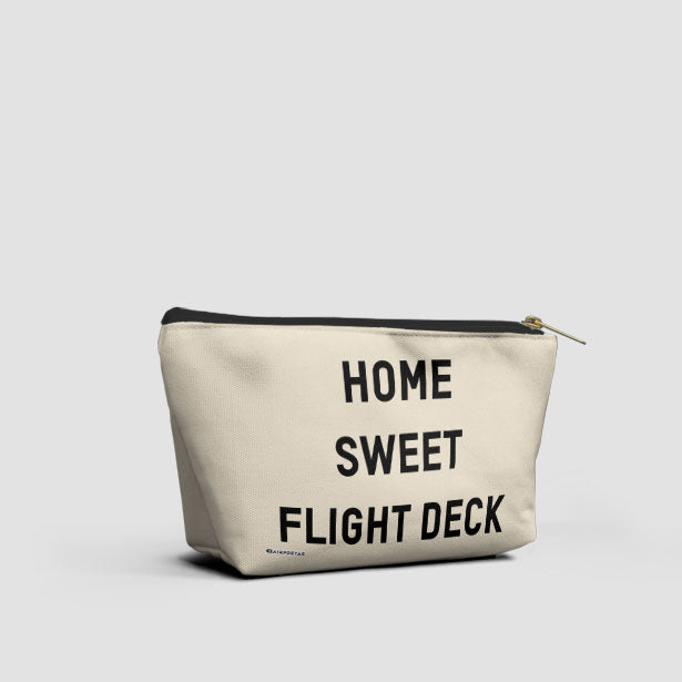 Home Sweet Flight Deck - Pouch Bag - Airportag
