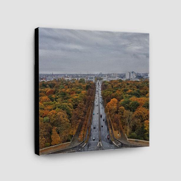 Berlin Highway - Canvas - Airportag
