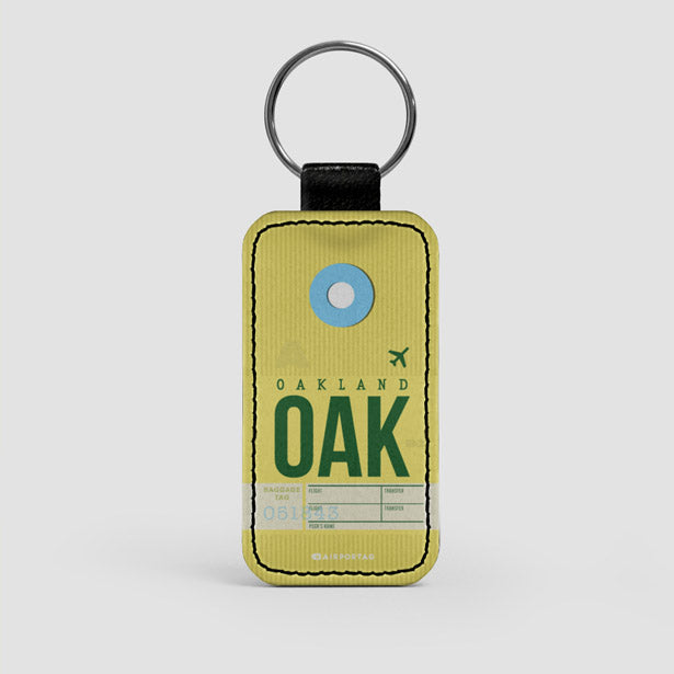 OAK - Leather Keychain - Airportag