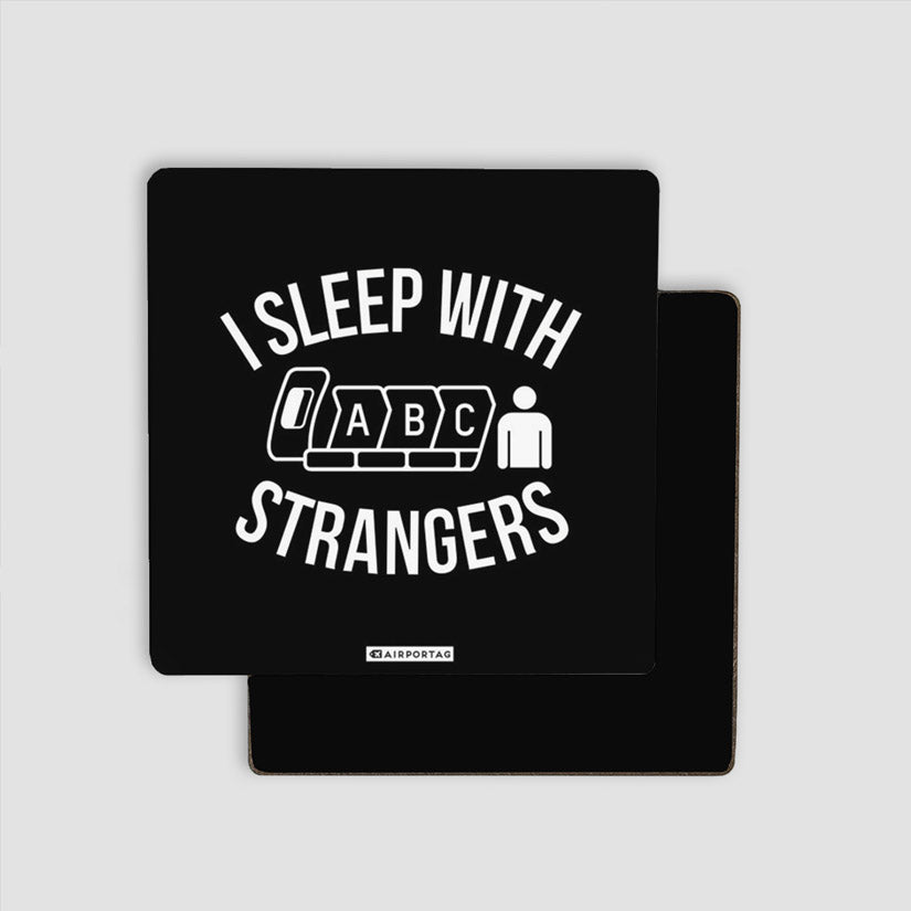 I Sleep With Strangers - マグネット