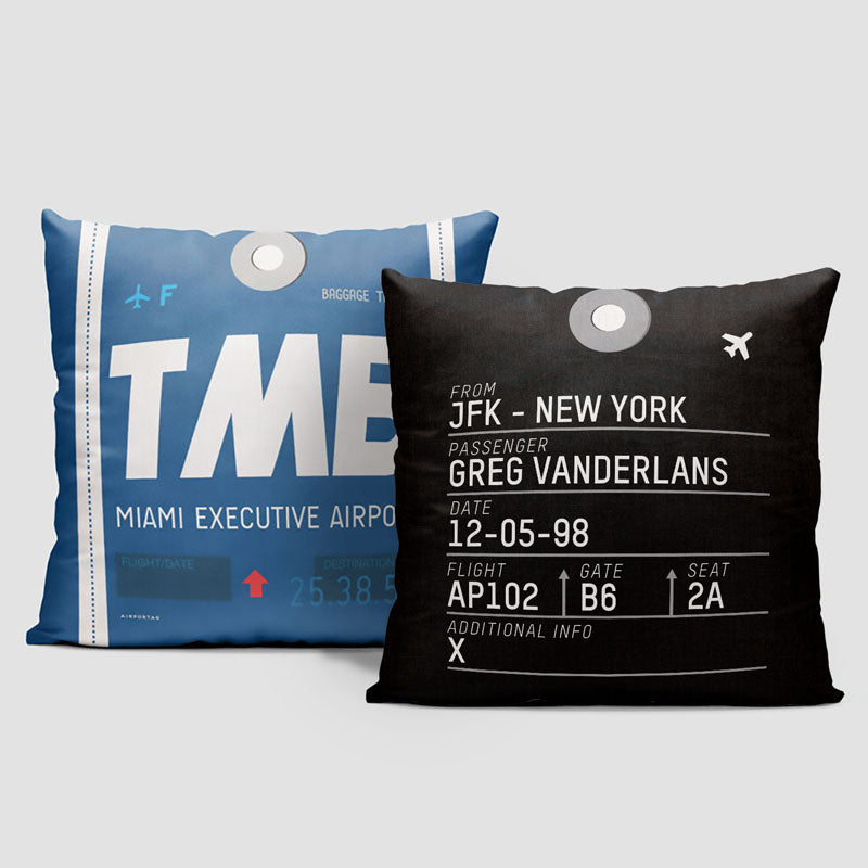 TMB - 枕を投げる