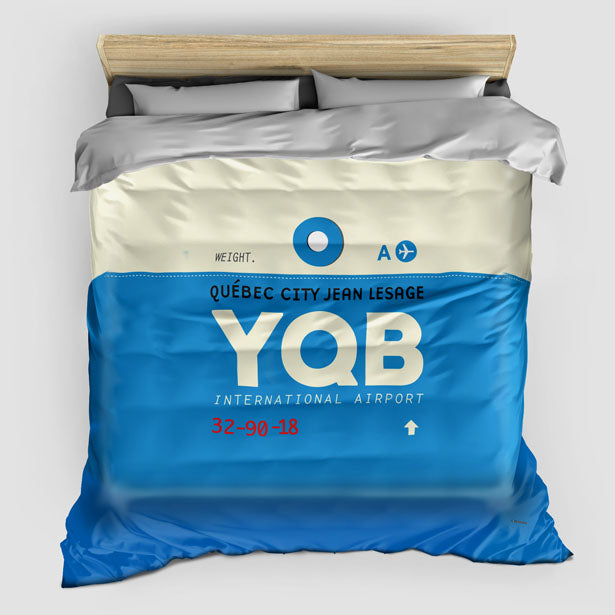 YQB - Comforter - Airportag