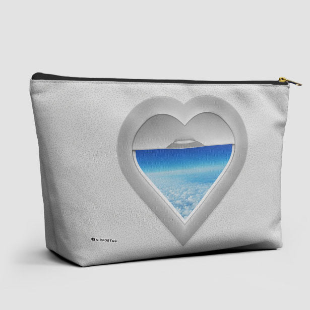 Heart Window - Pouch Bag - Airportag