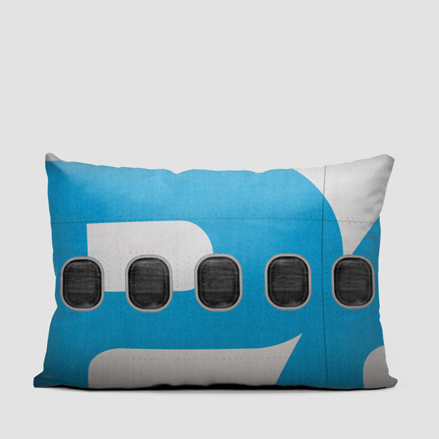 Pan Am Plane - Throw Pillow - Airportag
