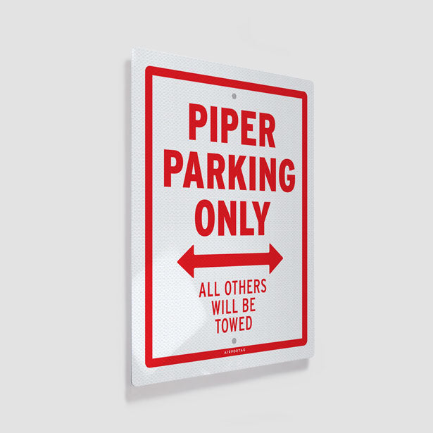 Piper Parking Only - Metal Print - Airportag